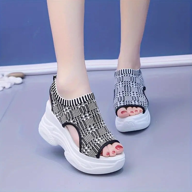 【🔥EU 34-40】👡Női, nyitott orrú, ferde sarkú szandál